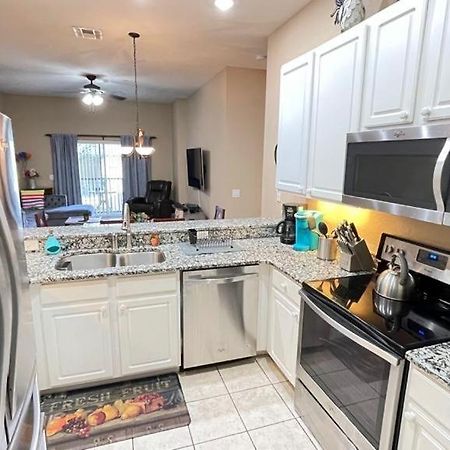 Beautiful 3 Bedroom Apartment Minutes From Disney! キシミー エクステリア 写真