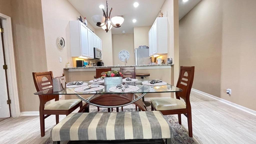 Beautiful 3 Bedroom Apartment Minutes From Disney! キシミー エクステリア 写真