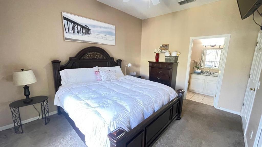 Beautiful 3 Bedroom Apartment Minutes From Disney! キシミー エクステリア 写真